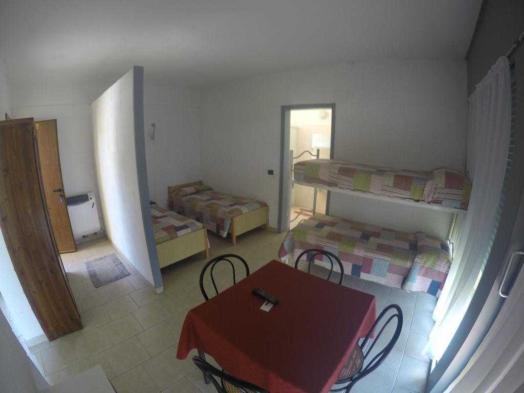 Camping Villaggio Paradiso 도마소 외부 사진